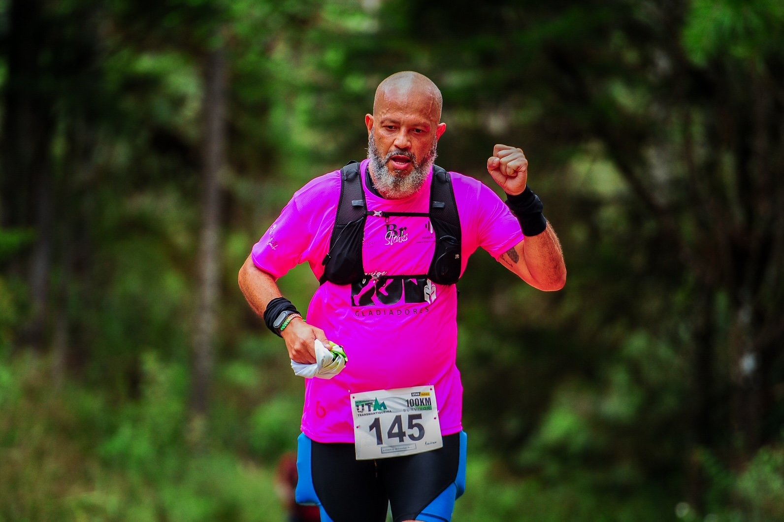 67547941-CA7E-4C00-A261-D93C616382E3